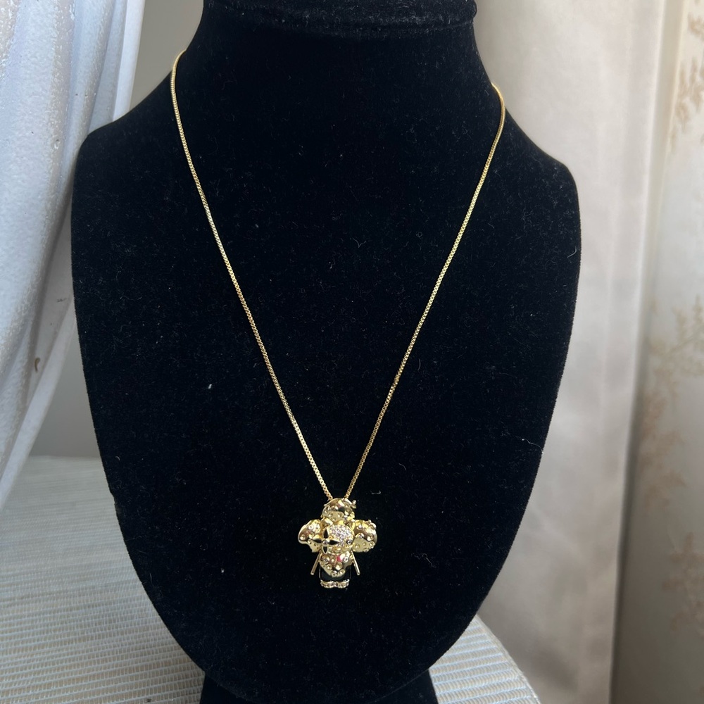 🩷-Gold Floral bee Pendant Necklace with crystal and black accents